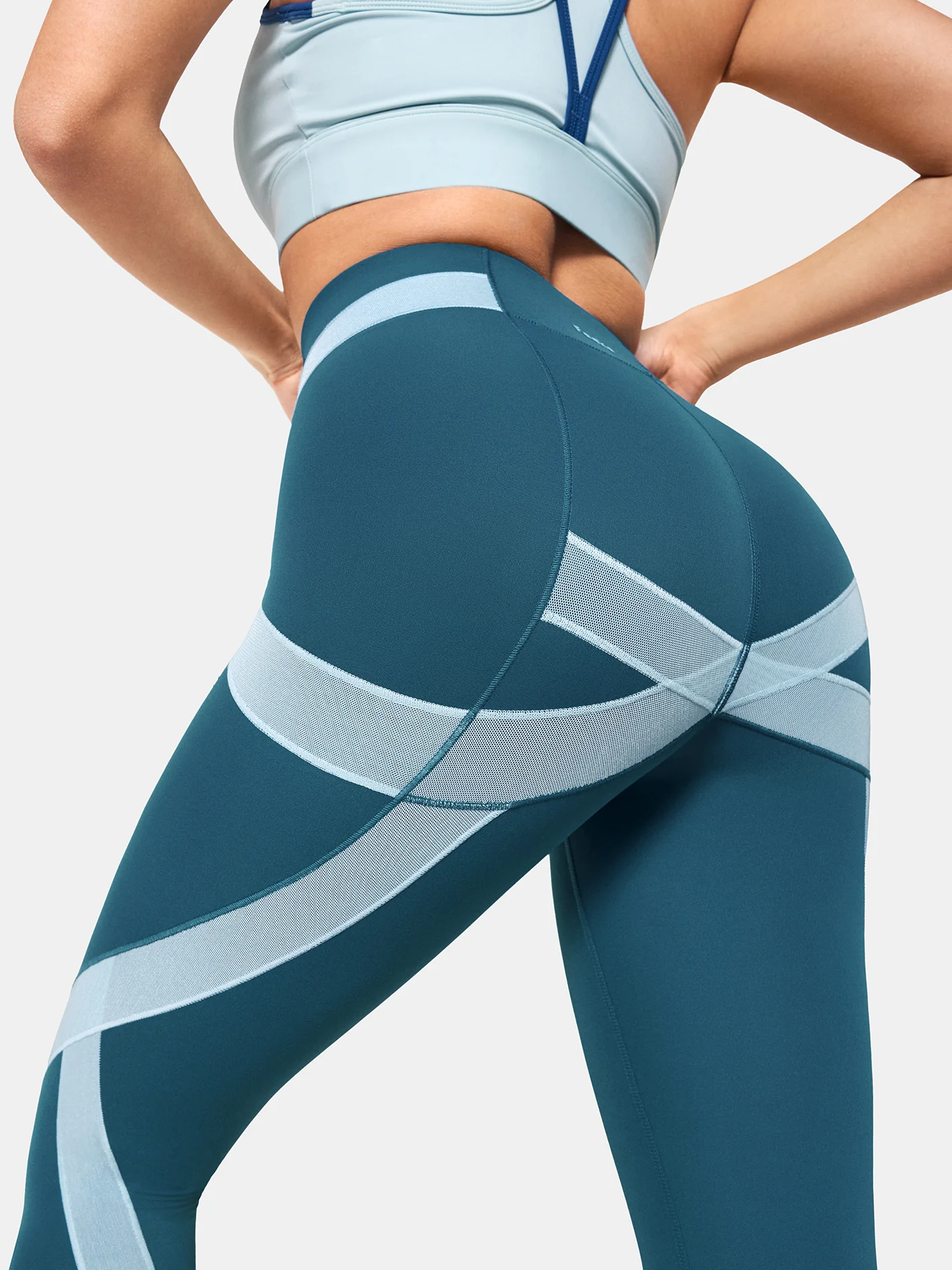 PowerBand Resistance FlowX Leggings - Image 31