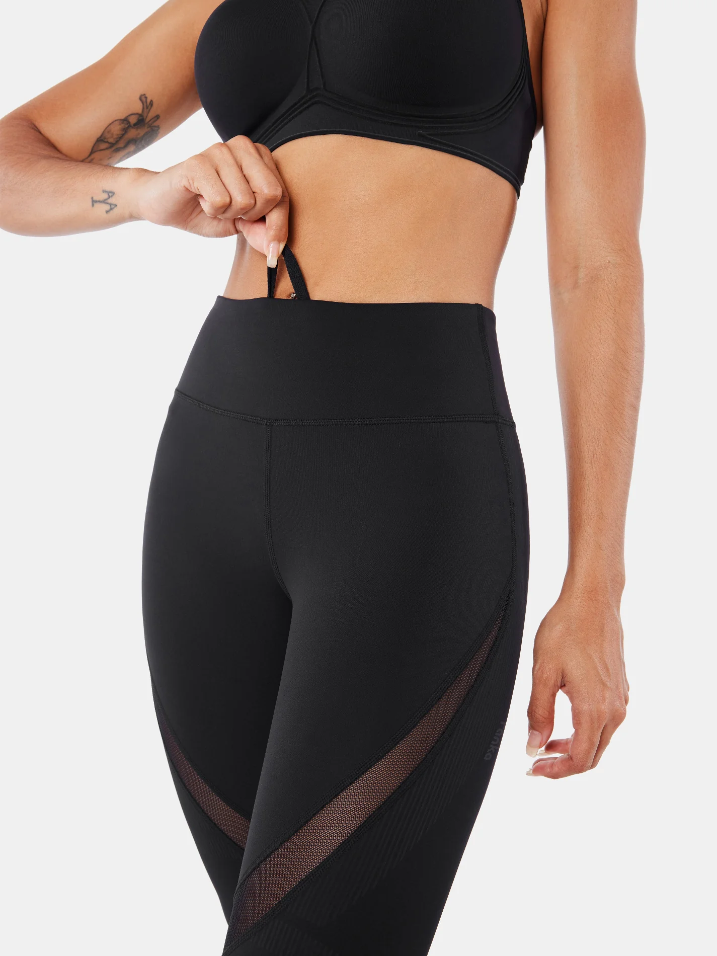 SpeedLine Mesh Leggings - Image 13